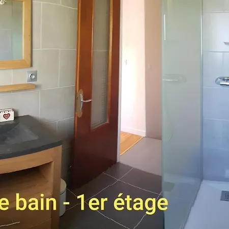 De La Snaille Le Reposoir